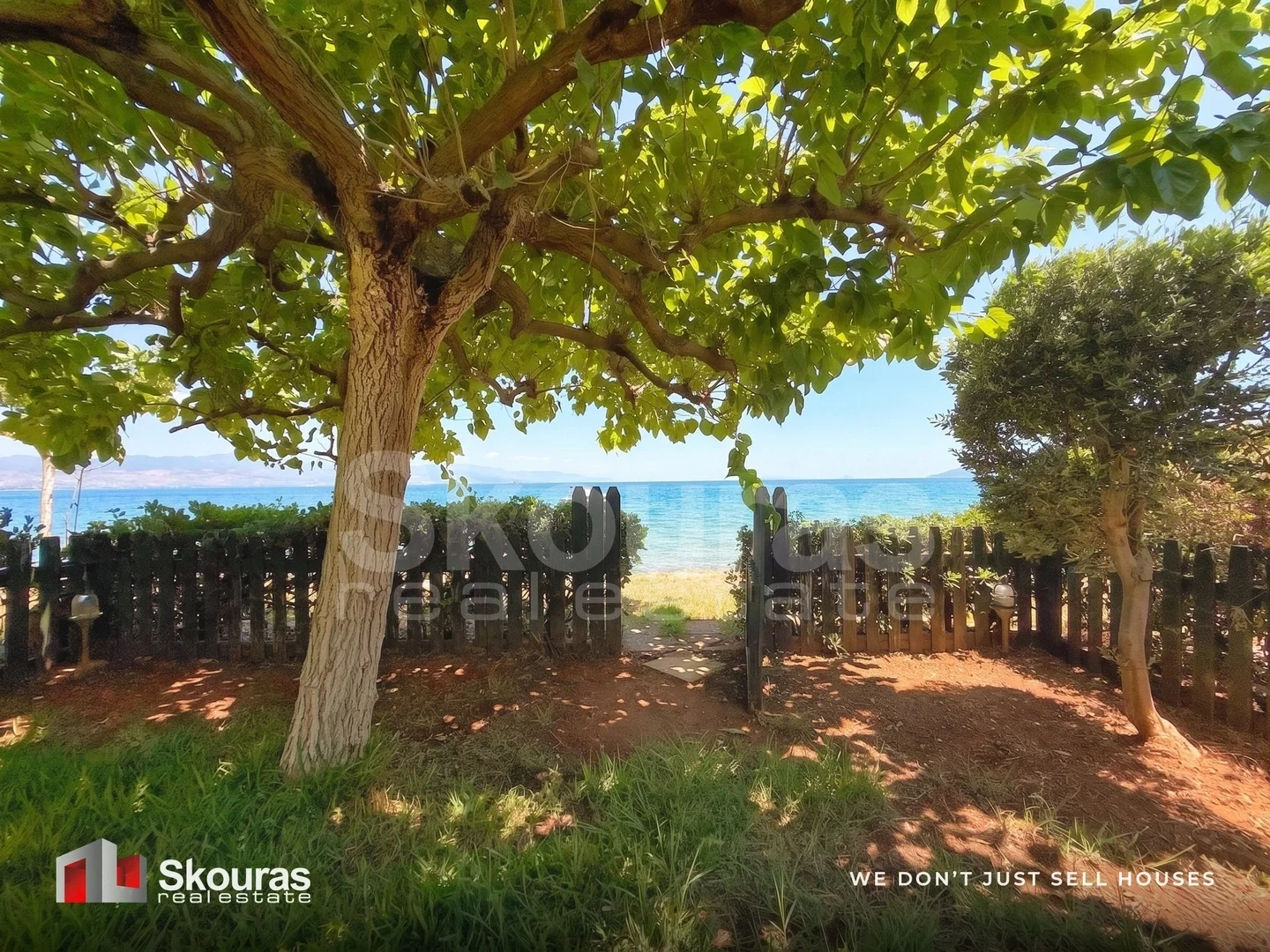1 - vendita casa fronte mare saronikos peloponneso grecia