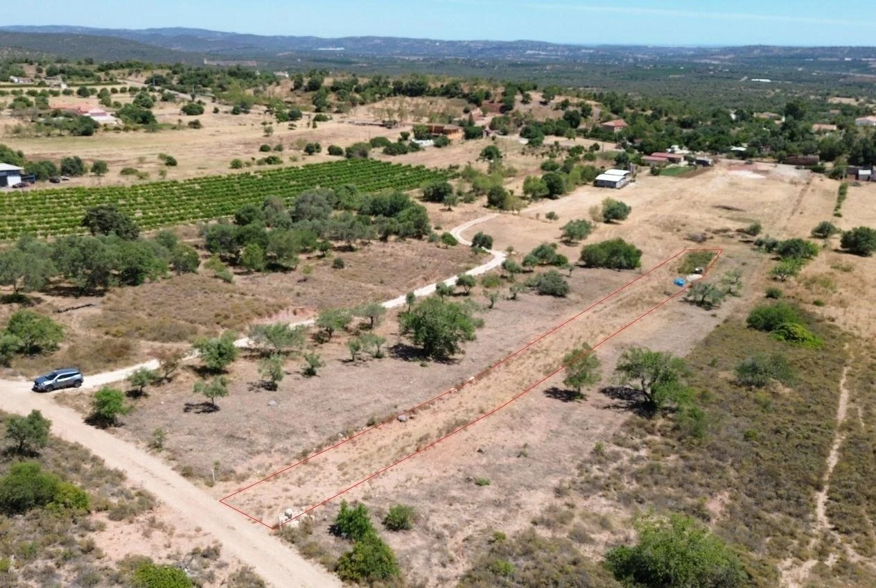 2 - venta terreno silves algarve portugal