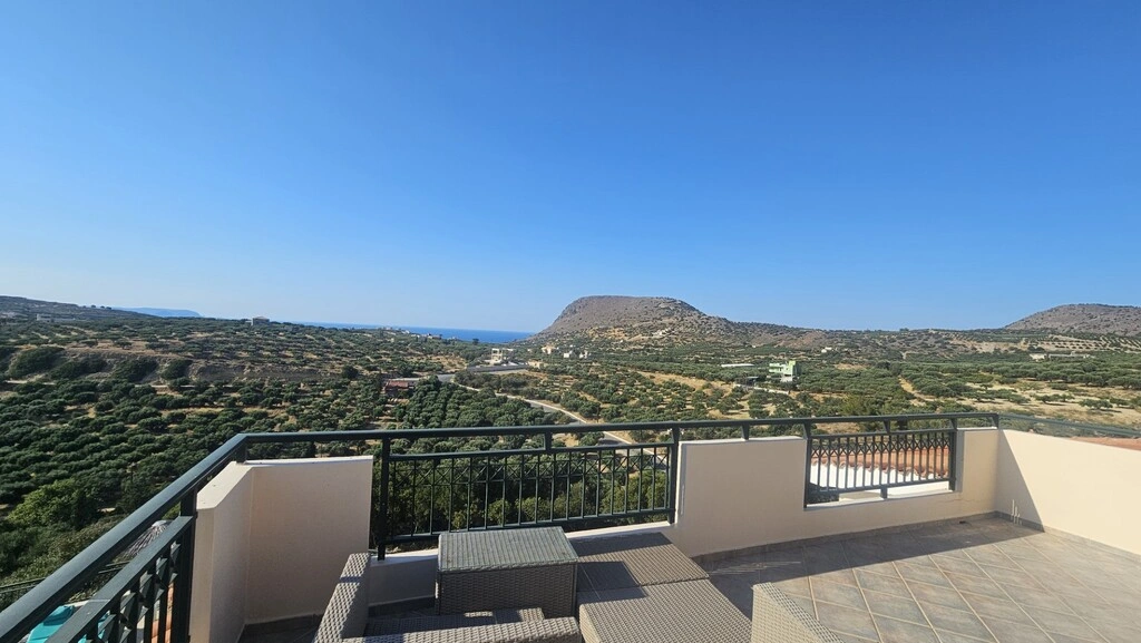 2 - verkoop huis uitzicht op zee gouves crete griekenland