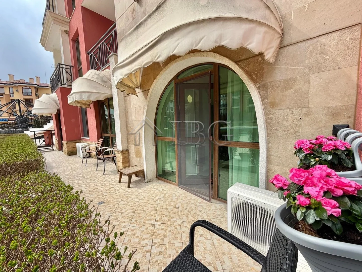 2 - verkoop appartement strand to voet sveti vlas burgas bulgarije