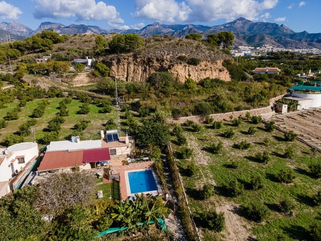 2 - venta casa nerja andalucía españa