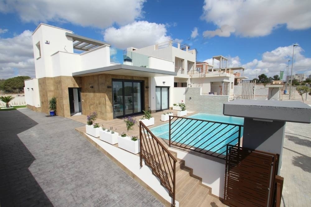 2 - house for sale in san miguel de salinas valencian community spain