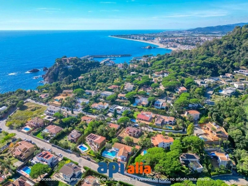 2 - house for sale in blanes catalonia spain