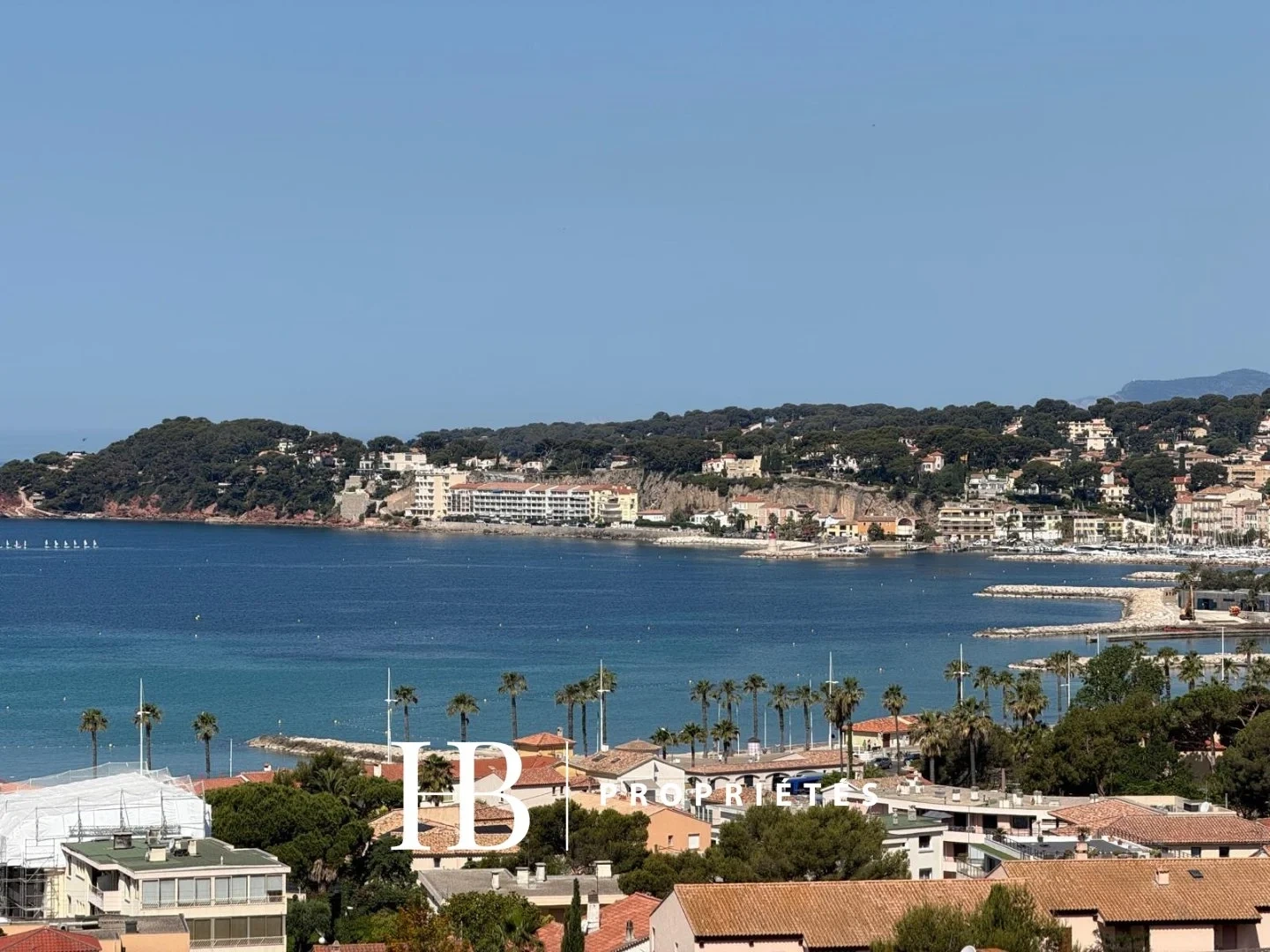 2 - sea view apartment for sale in six fours les plages var france