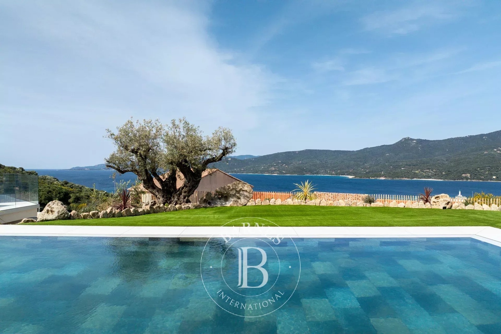 1 - aluguer sazonal casa vista de mar propriano corse (du-sud) frança
