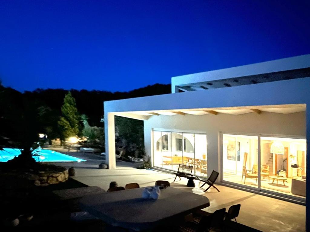 2 - vente maison vue mer pláka crète grèce