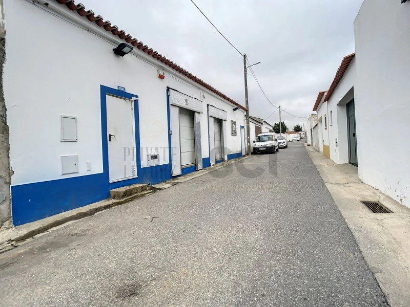 2 - venda espaço comercial serpa alentejo portugal
