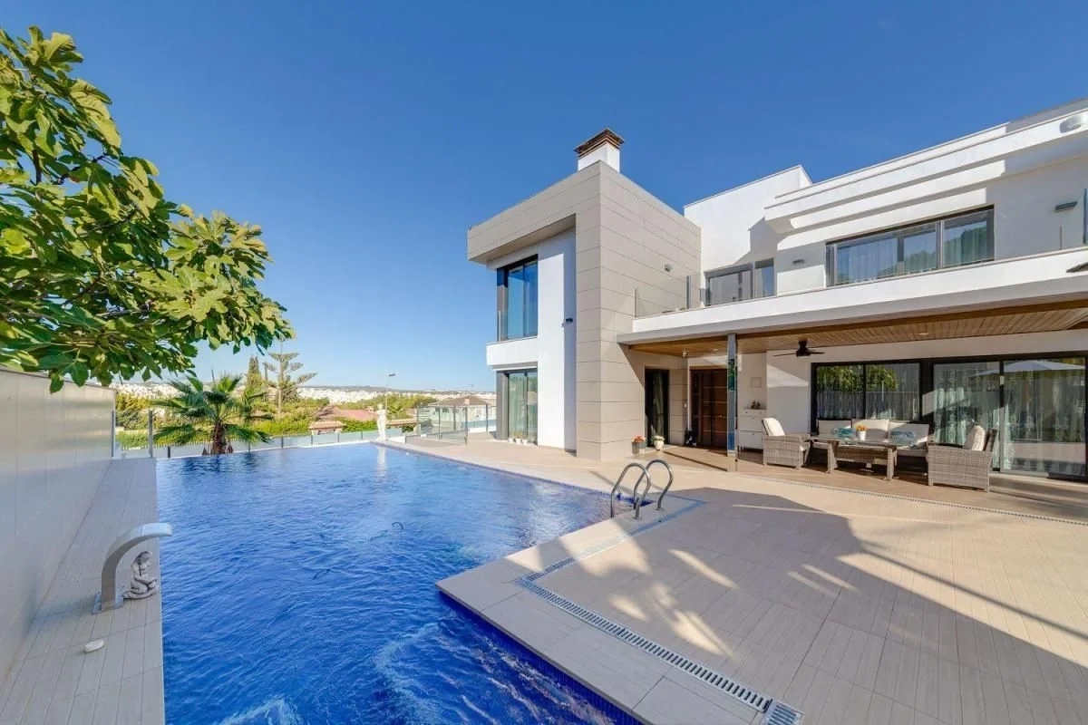 1 - villa for sale in torrevieja - costa blanca valencian community spain
