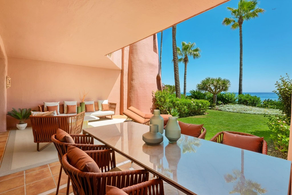 2 - venta apartamento frente al mar estepona - costa del sol andalucía españa