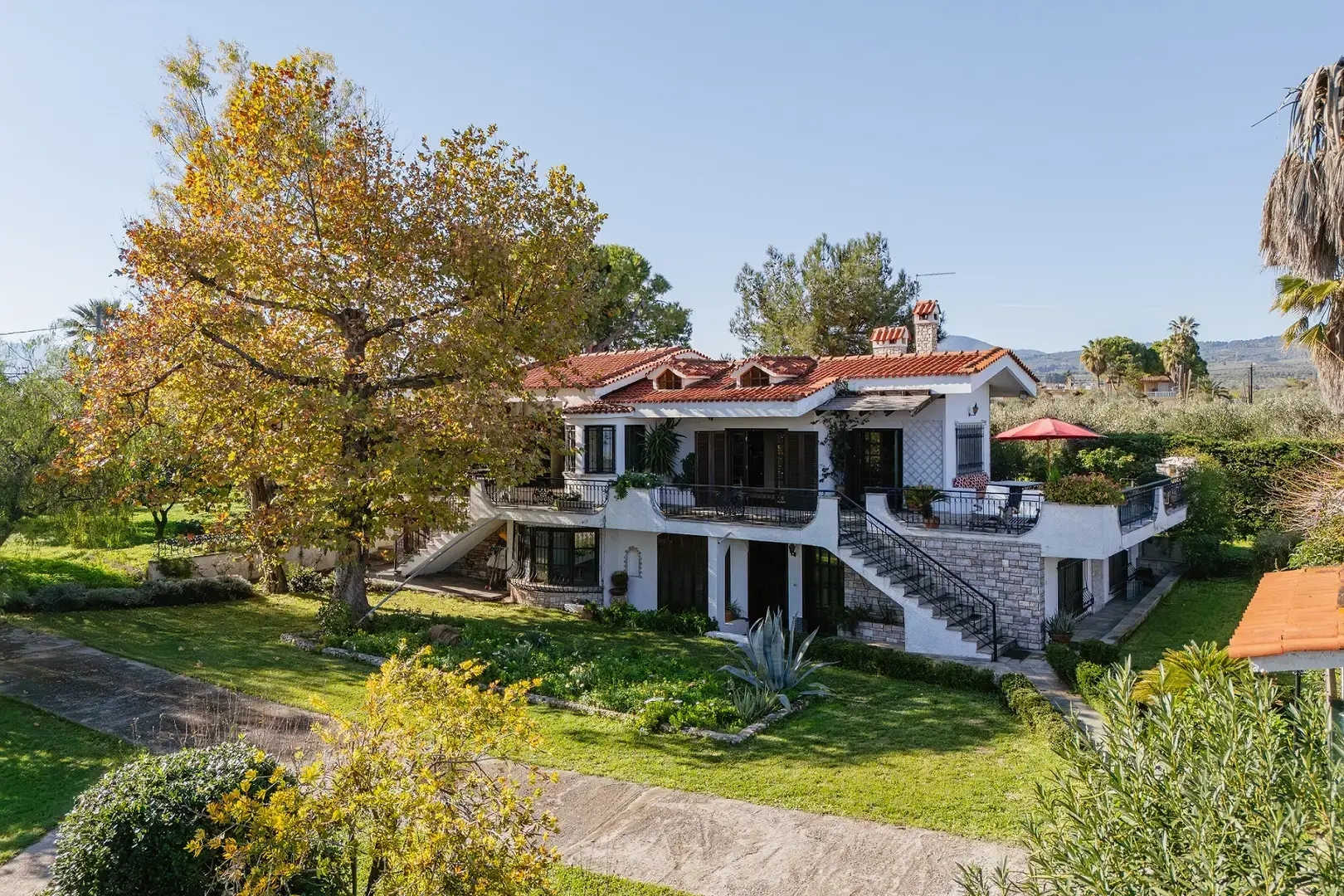 2 - sea view house for sale in livanátai central greece greece