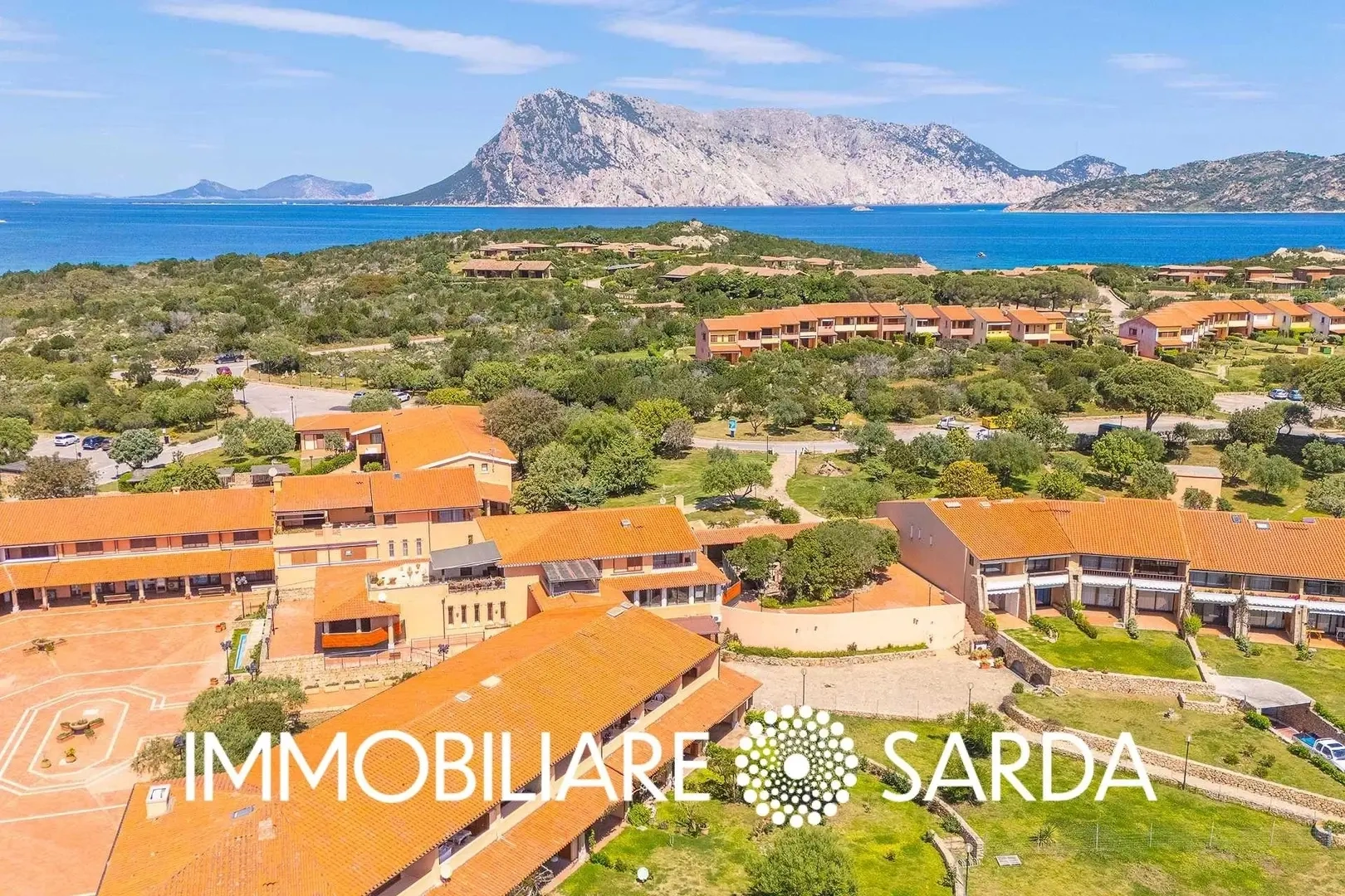 2 - venta apartamento vista al mar san teodoro cerdeña italia