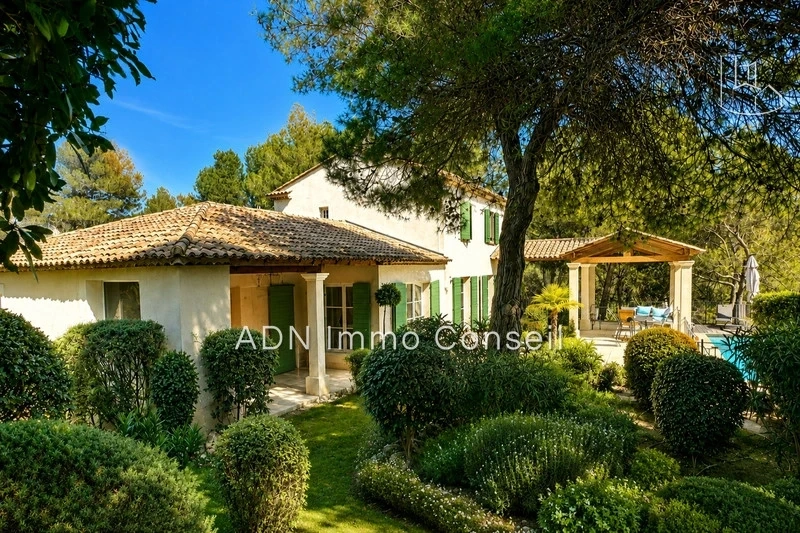 1 - house for sale in mallemort bouches-du-rhône france