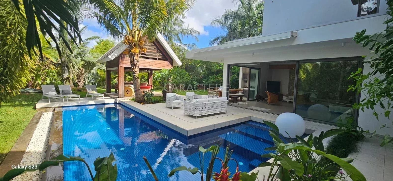 1 - house for sale in grand baie rivière du rempart mauritius