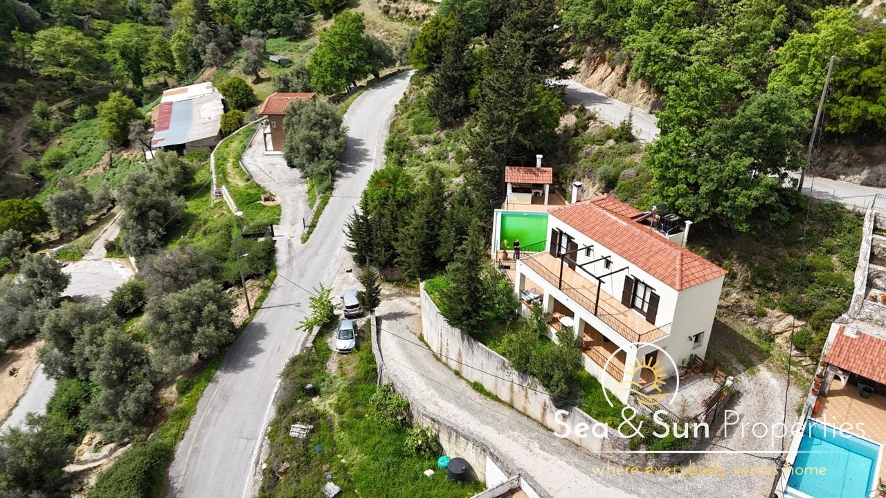 1 - vente maison theriso crète grèce