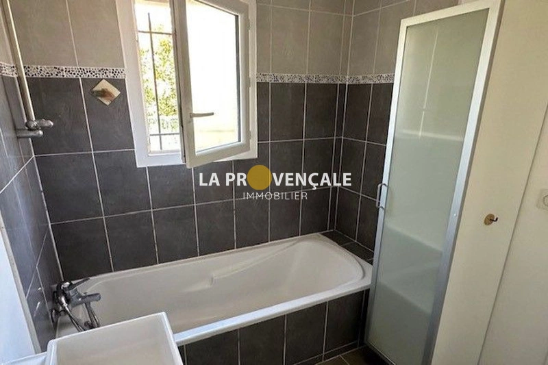 2 - vente appartement aubagne bouches-du-rhône france