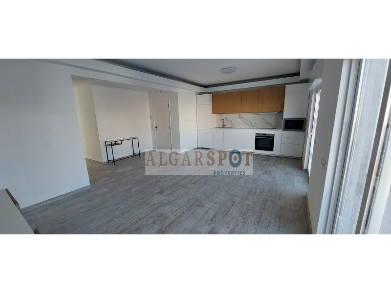 Apartamento com 2 quartos