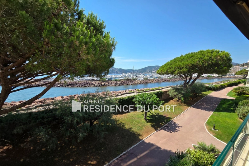 1 - verkoop appartement aan het water mandelieu-la-napoule alpes-maritimes frankrijk