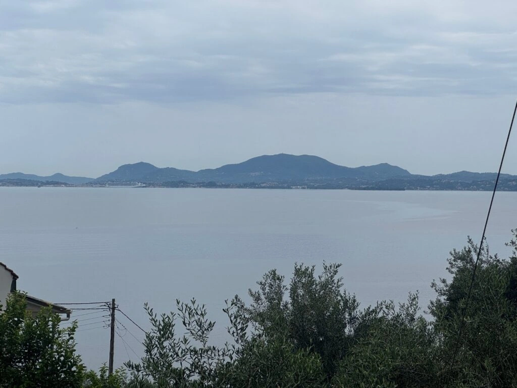 2 - vente maison vue mer nissaki îles ioniennes grèce