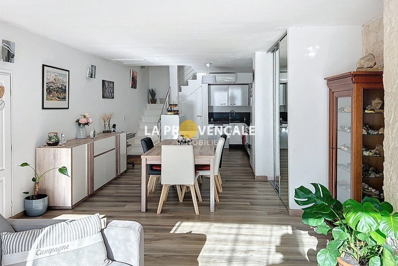 2 - venta casa pourcieux var francia