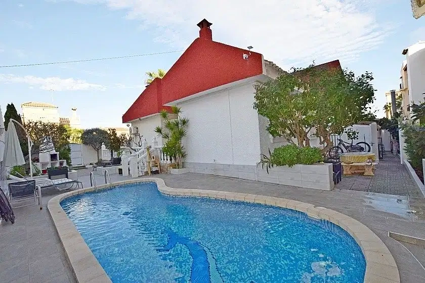 1 - verkoop villa strand to voet torrevieja - costa blanca valencian community spanje