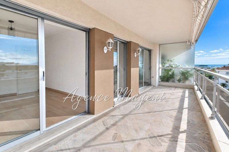 2 - sea view apartment for sale in cannes alpes-maritimes france