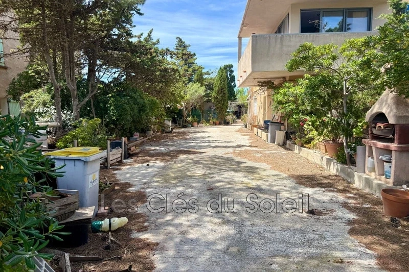 2 - beach walk apartment for sale in hyères var france