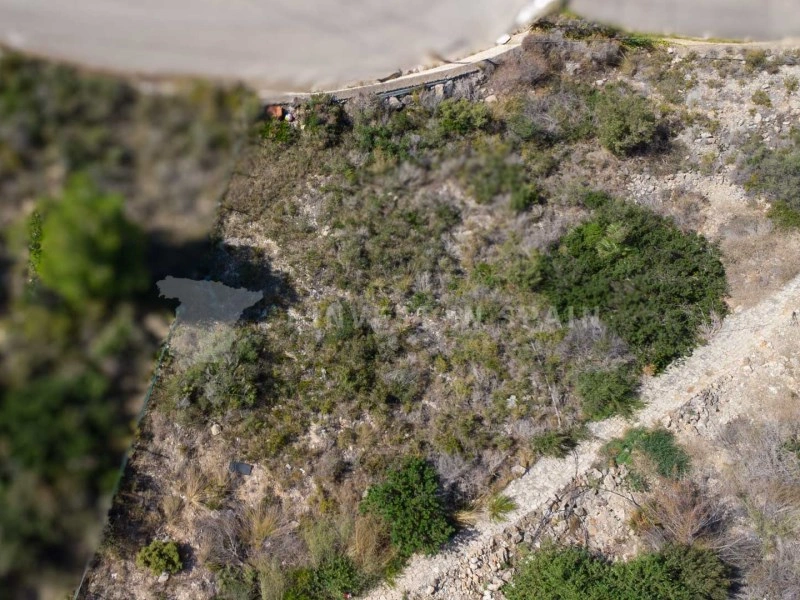 Terreno de 835 m²