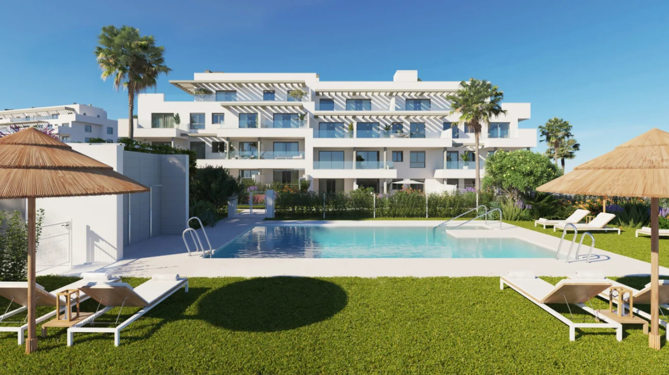 3 bedroom beach walk apartment with swimming pool