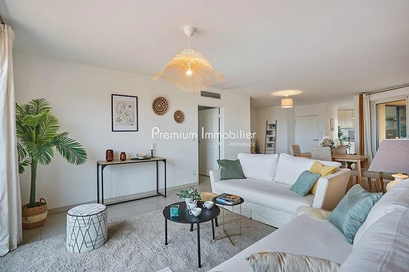Apartamento con terraza