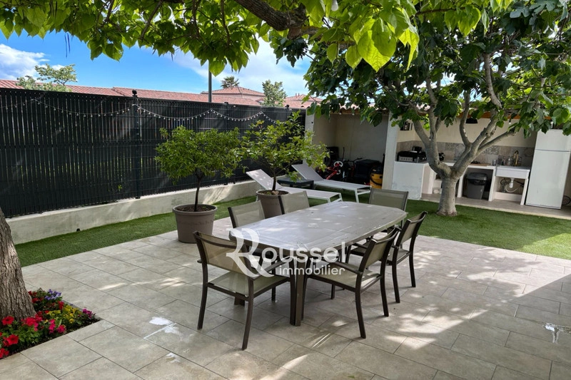 1 - vendita casa poussan herault francia
