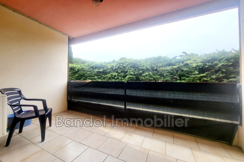 1 - beach walk apartment for sale in bandol var france