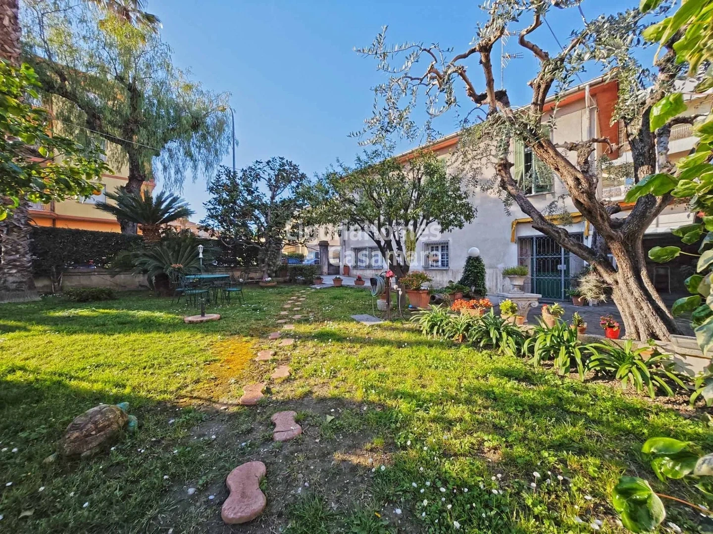 2 - vente maison bordighera ligurie italie