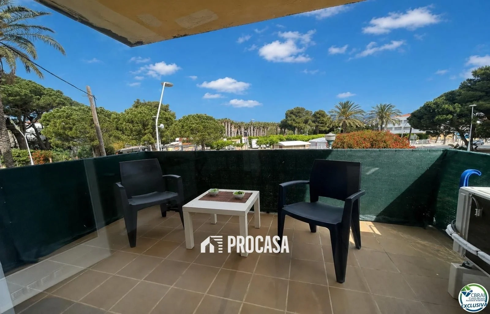 2 - verkauf wohnung llança katalonien spanien