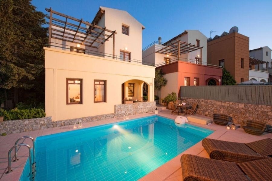 2 - verkoop pand uitzicht op zee pláka crete griekenland