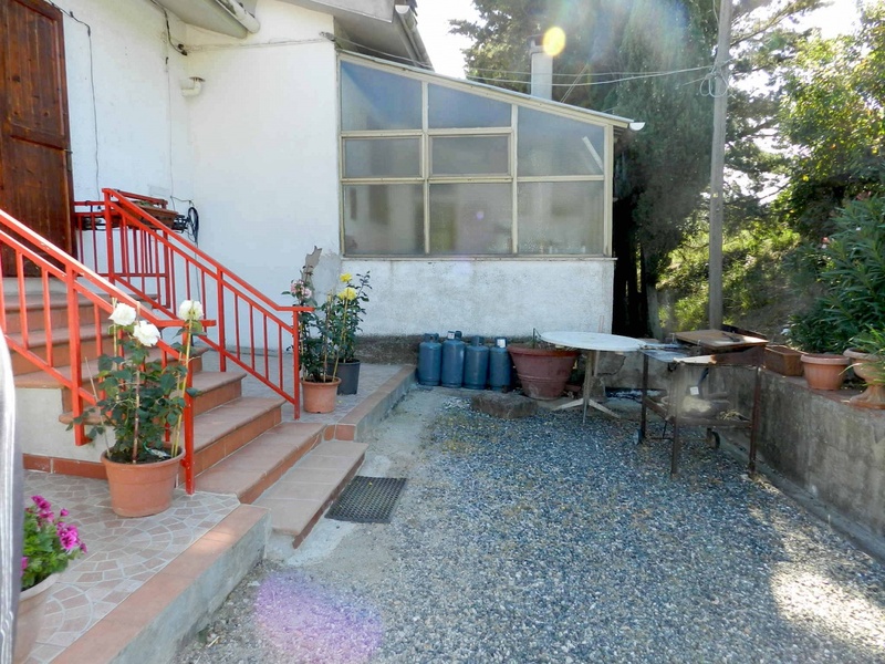 1 - venda apartamento castellina marittima toscana itália