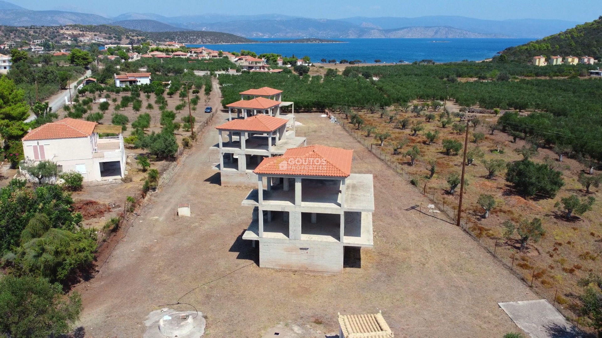 2 - vente immeuble vue mer ermióni péloponnèse grèce