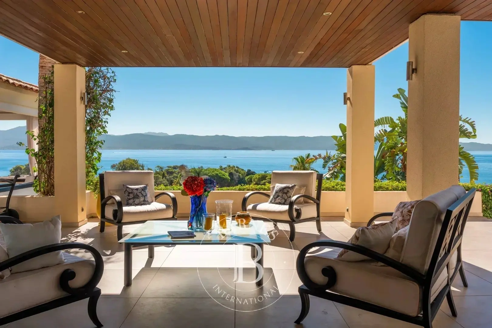 2 - vendita villa vista mare ajaccio corsica del sud francia