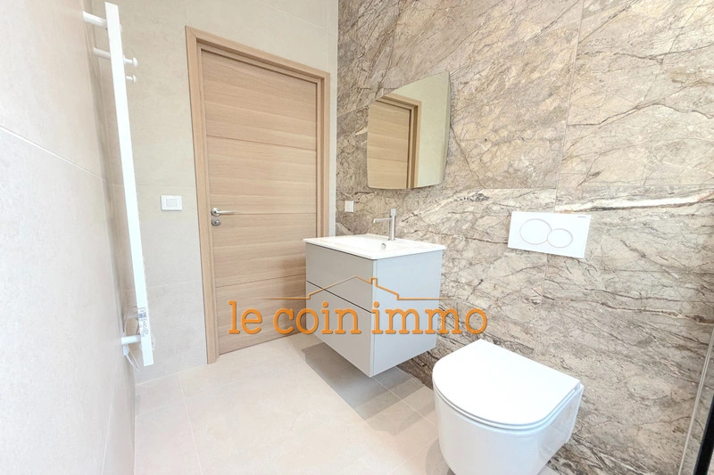 2 - beach walk apartment for sale in antibes alpes-maritimes france
