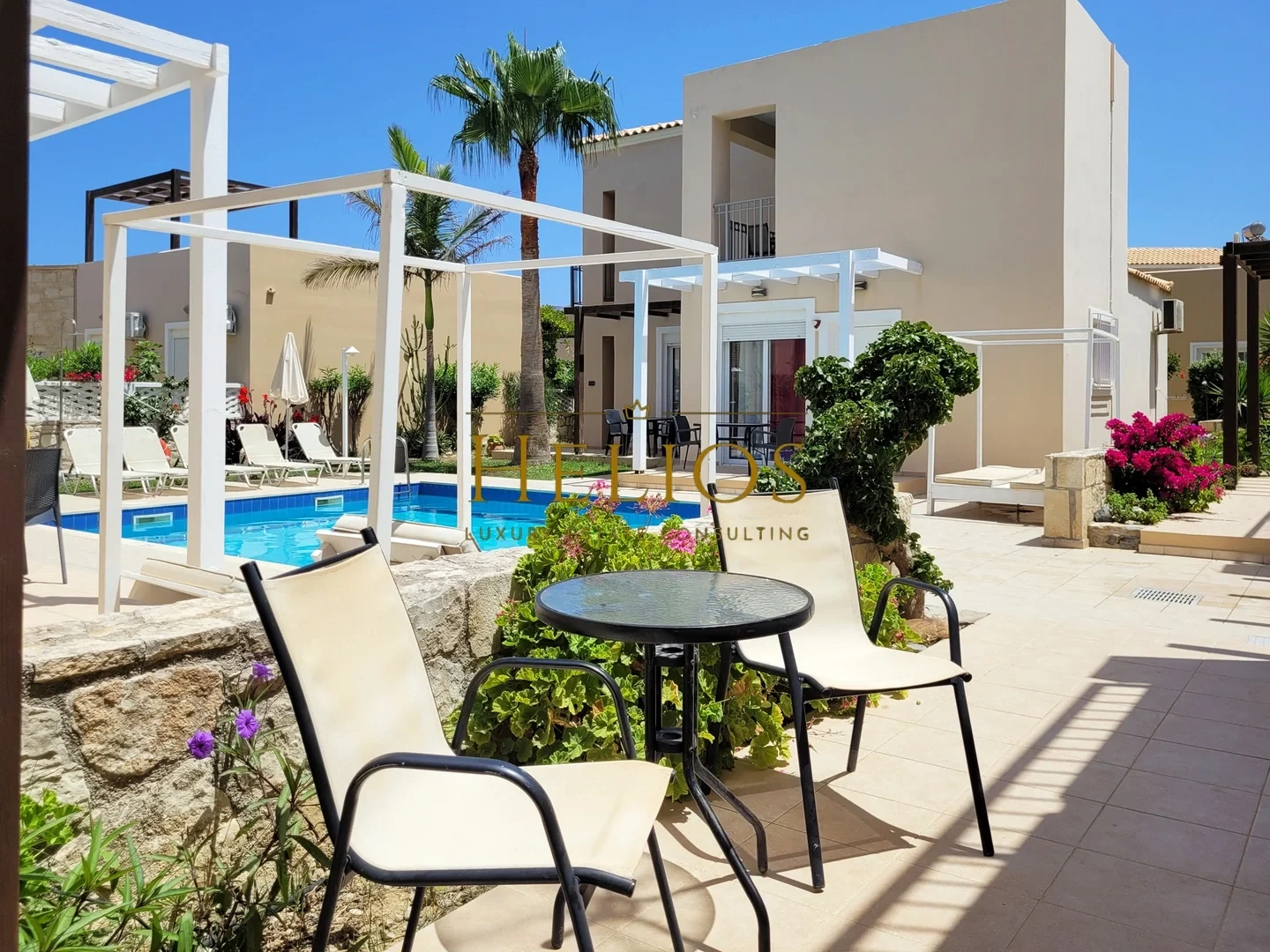 1 - vente appartement plage à pied mithimni crète grèce