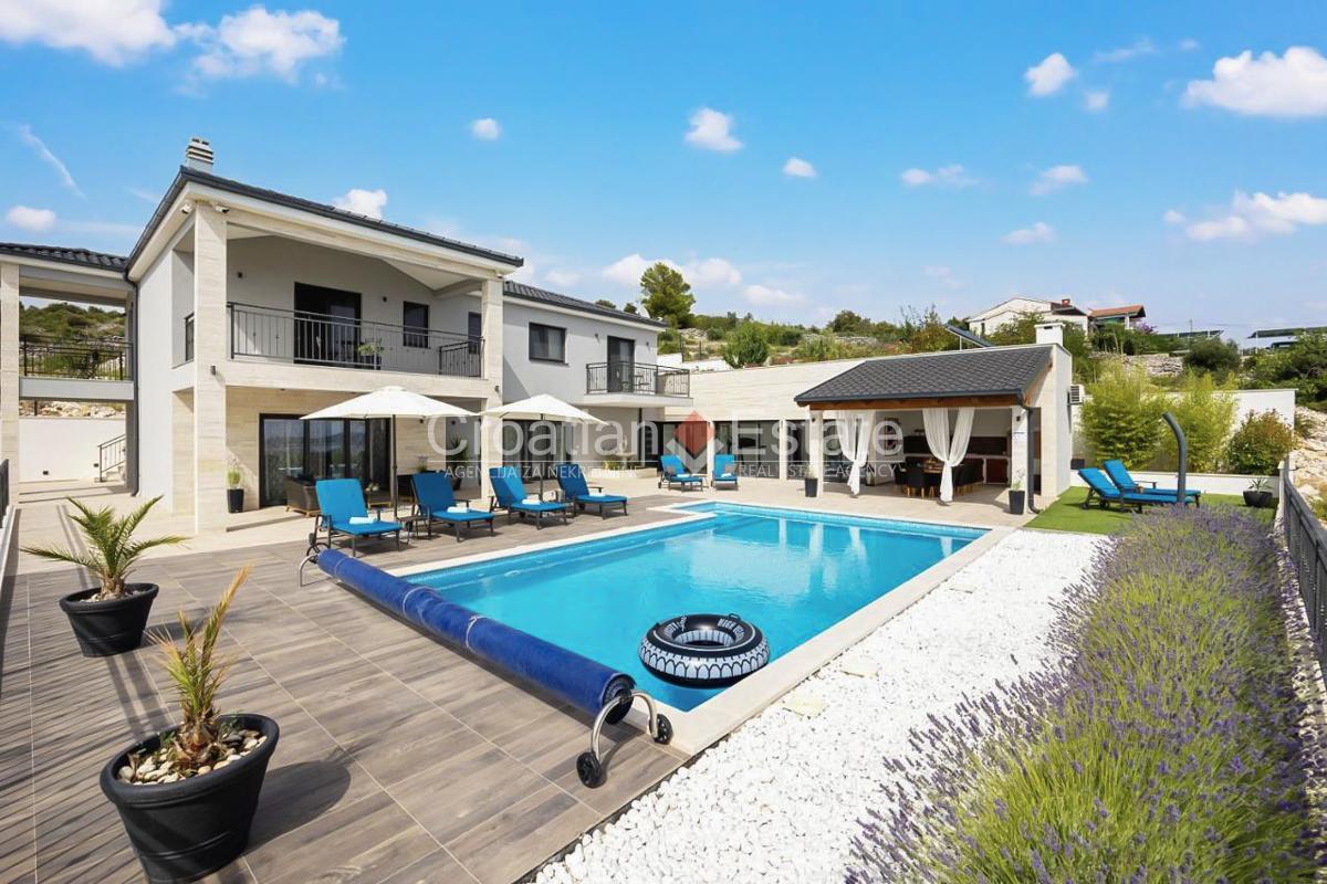 1 - venda casa vista de mar rogoznica sibenik croácia