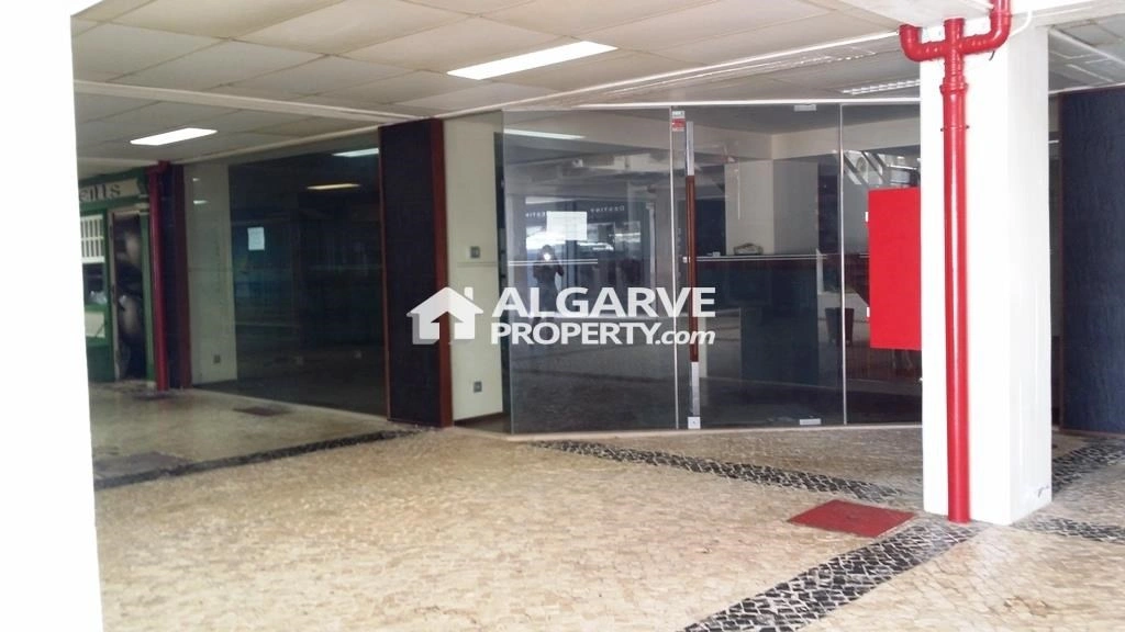 2 - business for sale in vilamoura algarve portugal