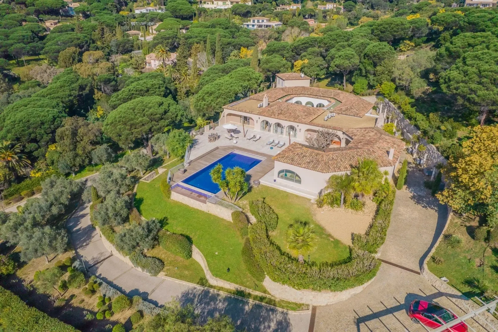 1 - verkoop huis uitzicht op zee sainte-maxime var frankrijk