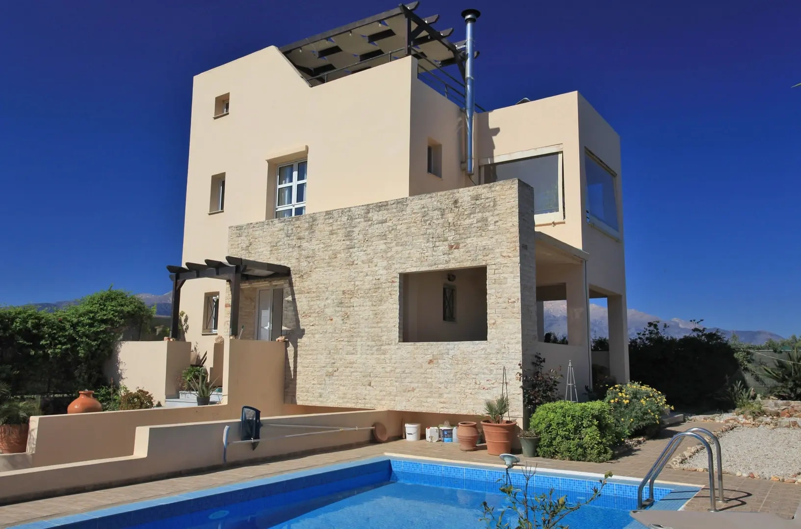 2 - vendita casa litsarda creta grecia