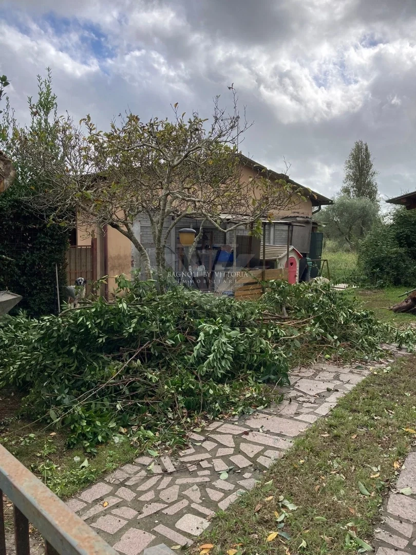 1 - venta villa pietrasanta toscana italia