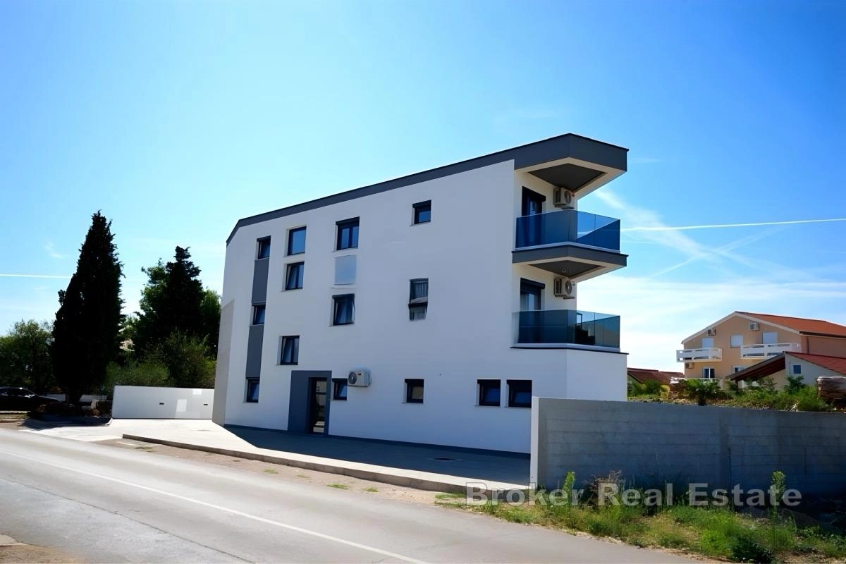 2 - venta apartamento a pie de playa vodice šibenik-knin croacia