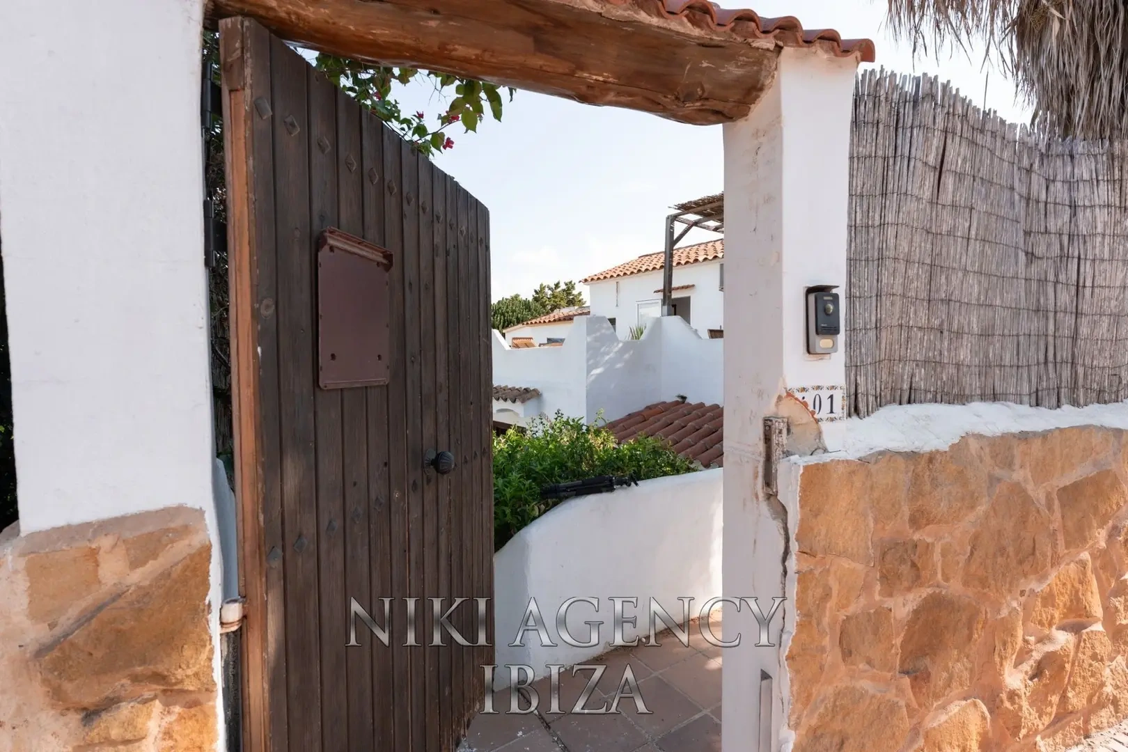 2 - verkauf haus strandpromenade santa eulalia del río ibiza - balearen spanien