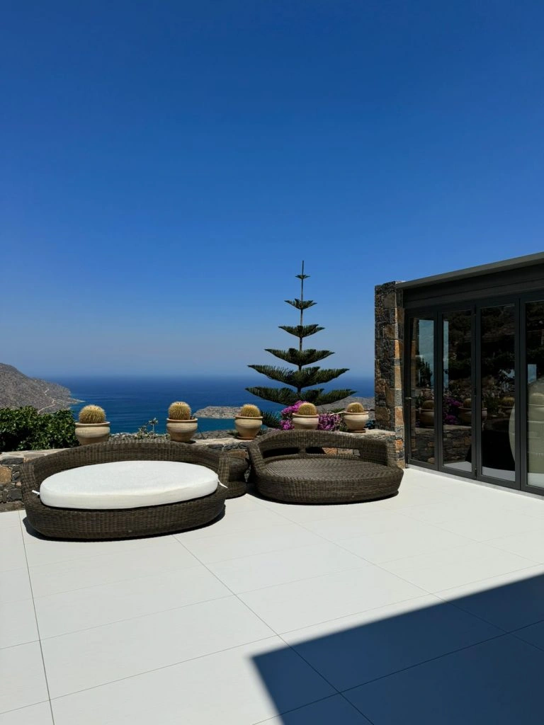 1 - vente villa vue mer pláka crète grèce