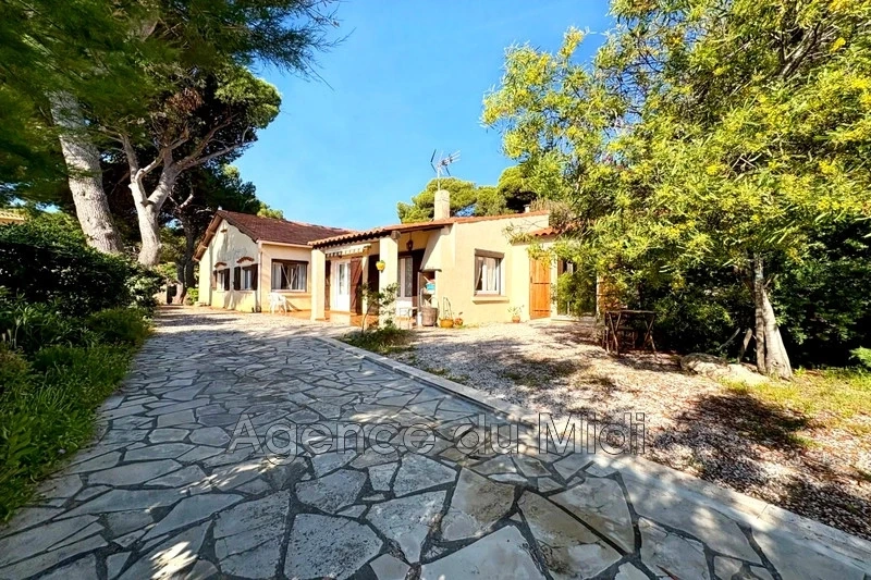 1 - sea view house for sale in leucate aude france