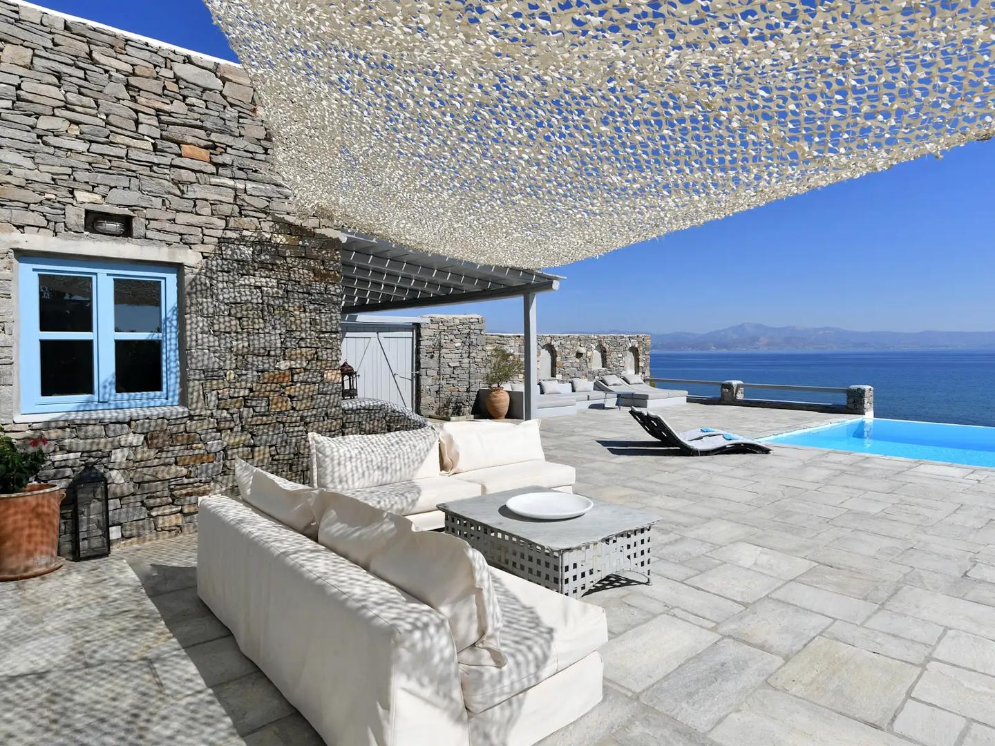 1 - waterfront house for vacation rentals in paros - cyclades south aegean greece