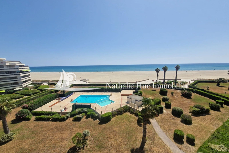 Appartement vue mer avec piscine